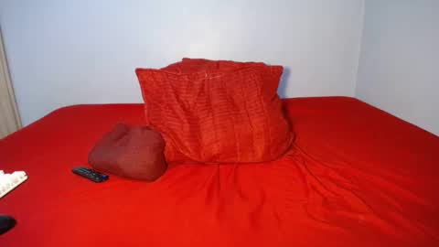 mimmi online show from 12-14-24, 03:25