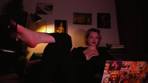   online show from 01-04-25, 12:49