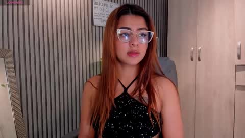 Snapshot of missnaomi_ chatting on 09-09-25, 06:57 Naomi online show from 09-09-25, 06:57