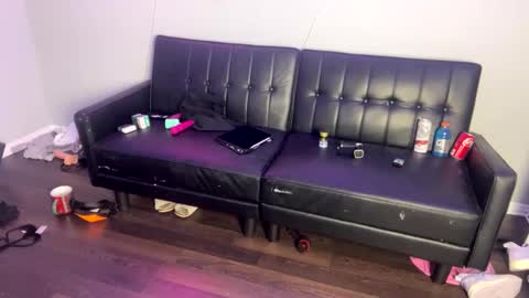 SlaveMissOdin online show from 01-30-25, 03:11