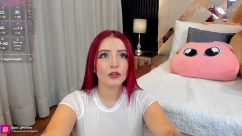 Snapshot of misspaulina__ chatting on 02-04-25, 11:27 Pau Giraldo online show from 02-04-25, 11:27