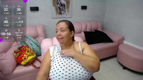 Snapshot of misspenelopenipples chatting on 02-11-25, 12:16 Penelope online show from 02-11-25, 12:16