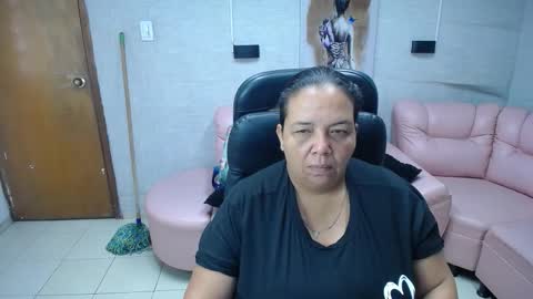 Penelope online show from 11-25-25, 11:43