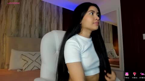 Emma Prada online show from 03-07-25, 11:40