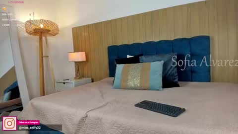 Emma Prada online show from 02-11-26, 11:48