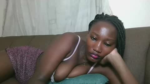 pretty gal online show from 10-22-25, 05:08