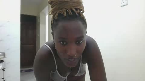 Snapshot of missprettygal chatting on 03-15-26, 09:32 pretty gal online show from 03-15-26, 09:32