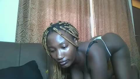 Snapshot of missprettygal chatting on 03-21-26, 01:16 pretty gal online show from 03-21-26, 01:16