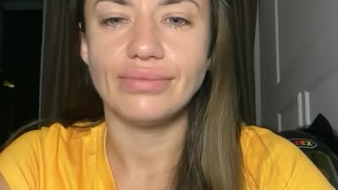 Snapshot of missroriann chatting on 05-05-26, 05:32 missroriann online show from 05-05-26, 05:32