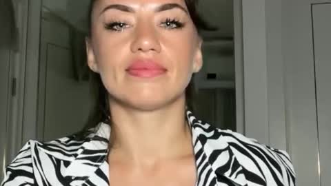 Snapshot of missroriann chatting on 05-31-26, 04:58 missroriann online show from 05-31-26, 04:58