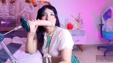 Luna online show from 10-10-25, 08:08