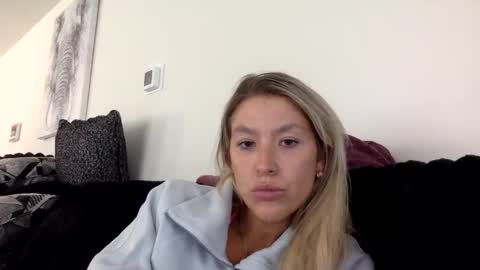 Snapshot of misss_alyssaaa chatting on 05-01-26, 03:16 Alyssa online show from 05-01-26, 03:16