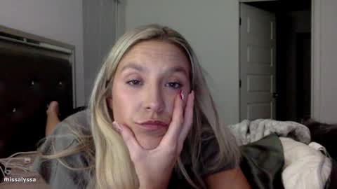 Snapshot of misss_alyssaaa chatting on 06-05-26, 04:30 Alyssa online show from 06-05-26, 04:30