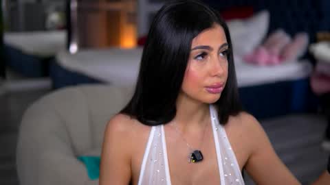 Snapshot of misss_megann chatting on 03-18-26, 10:07 Megann online show from 03-18-26, 10:07