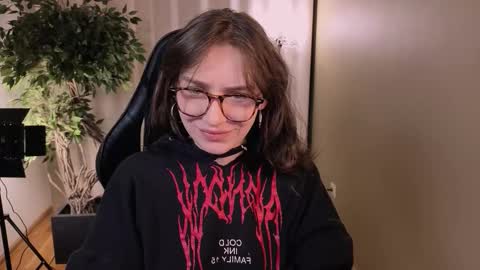 Mira online show from 02-14-26, 05:48