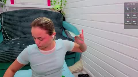 . online show from 11-24-25, 06:13