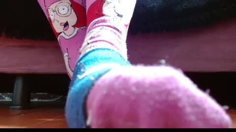 TELL ME MISS online show from 09-25-25, 04:32