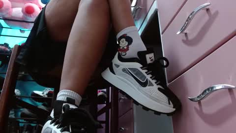 TELL ME MISS online show from 03-09-26, 05:17