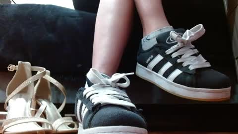 TELL ME MISS online show from 04-01-26, 08:06