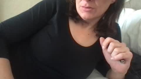 Wifey online show from 02-12-26, 04:57