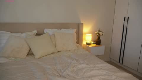 Snapshot of misssweettie chatting on 03-09-26, 12:20 You can call me Pretty online show from 03-09-26, 12:20