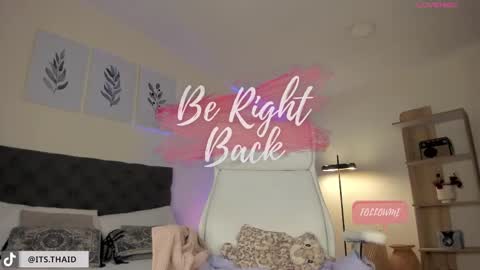 Snapshot of missthailand_ chatting on 02-18-25, 02:27 Fernanda Davila online show from 02-18-25, 02:27