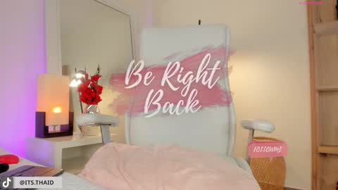 Snapshot of missthailand_ chatting on 03-11-25, 02:21 Fernanda Davila online show from 03-11-25, 02:21