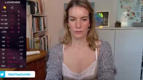 Snapshot of misstheacamille chatting on 01-23-25, 08:02 MissThea online show from 01-23-25, 08:02