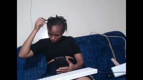 Snapshot of missthighsohmy chatting on 12-06-24, 02:28 missthighsohmy online show from 12-06-24, 02:28