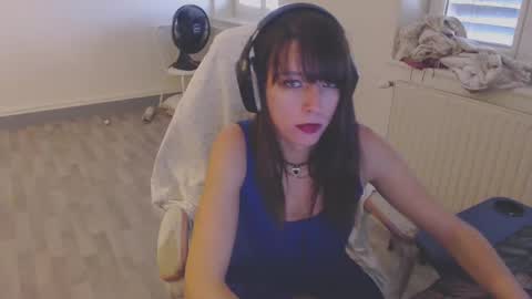 Snapshot of missthon chatting on 12-05-24, 02:11 missthon online show from 12-05-24, 02:11