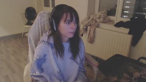 Snapshot of missthon chatting on 12-15-24, 05:53 missthon online show from 12-15-24, 05:53
