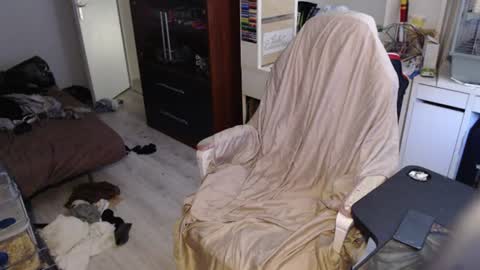 missthon online show from 06-22-26, 11:40