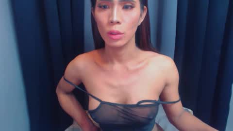 Akie online show from 12-15-24, 03:24