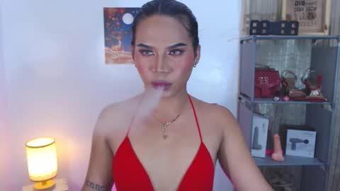 Snapshot of misstrishontop chatting on 09-25-25, 10:30 misstrishontop online show from 09-25-25, 10:30