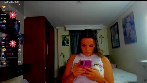 missvalery1 online show from 06-17-26, 10:54