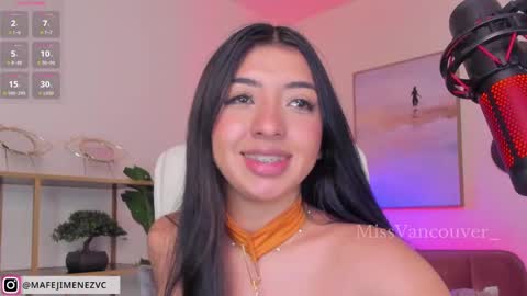 Snapshot of missvancouver_ chatting on 02-20-25, 06:39 Mafe Jimenez online show from 02-20-25, 06:39