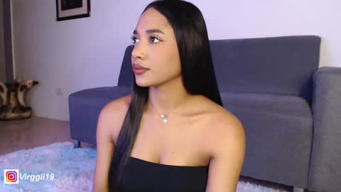 missvirggii online show from 02-09-25, 07:52