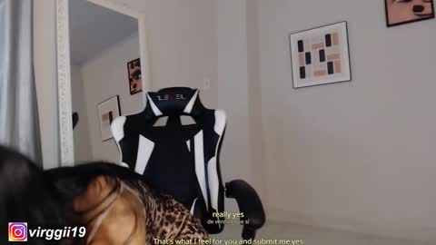 missvirggii online show from 11-27-25, 10:23