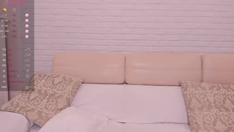 missxcaprice online show from 03-12-25, 09:02