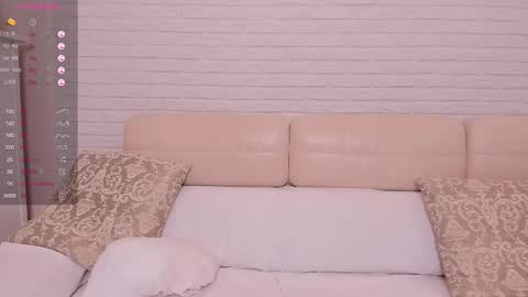 missxcaprice online show from 09-20-25, 01:06