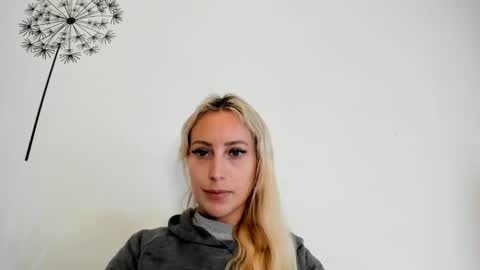 Missy matrix online show from 12-19-25, 10:22