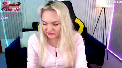 Snapshot of missyymarty chatting on 04-18-26, 07:56 missyymarty online show from 04-18-26, 07:56