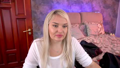 Snapshot of missyymarty chatting on 04-23-26, 10:25 missyymarty online show from 04-23-26, 10:25