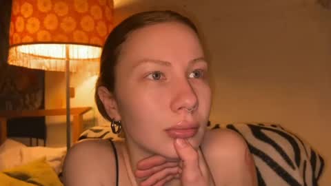 Zlata online show from 03-12-25, 05:46