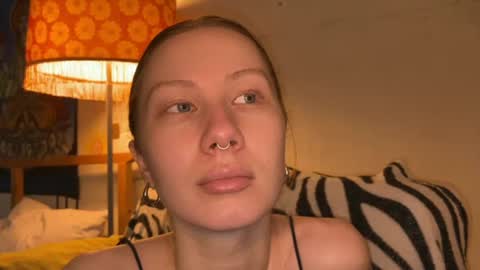 Zlata online show from 03-12-25, 08:51