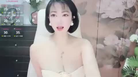 Snapshot of mist_lili chatting on 06-16-26, 01:30 Mist Lili online show from 06-16-26, 01:30