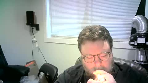 Mr. Happy online show from 01-03-25, 05:53