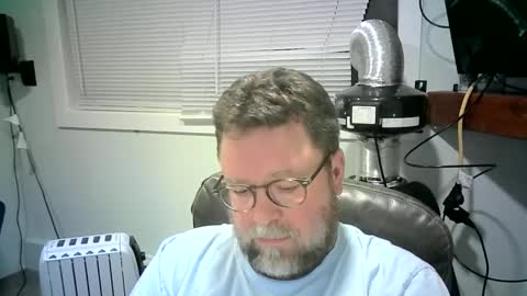 Mr. Happy online show from 01-26-25, 07:10