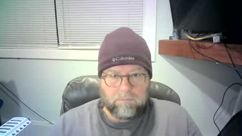 Mr. Happy online show from 02-06-25, 02:22