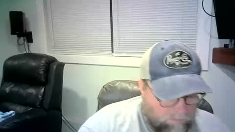 Mr. Happy online show from 02-17-25, 07:58